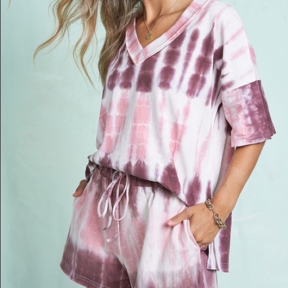 Amazing Quality Tie Dye Set Colors are IRL - Picture 3 of 4